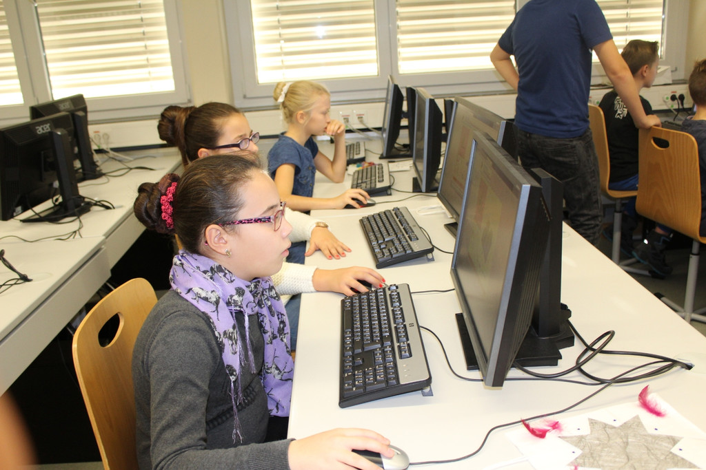Mittelschule Lochau Tag der offenen T__r VS BESUCH 09-12-2015 _21_.JPG
