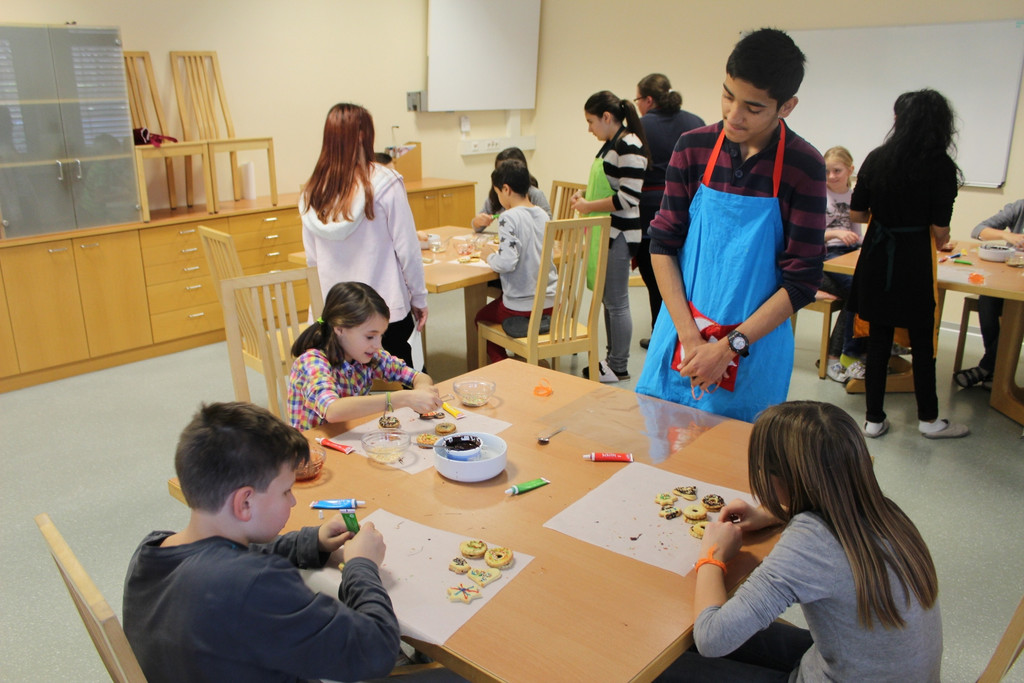 Mittelschule Lochau Tag der offenen T__r VS BESUCH 09-12-2015 _16_.JPG