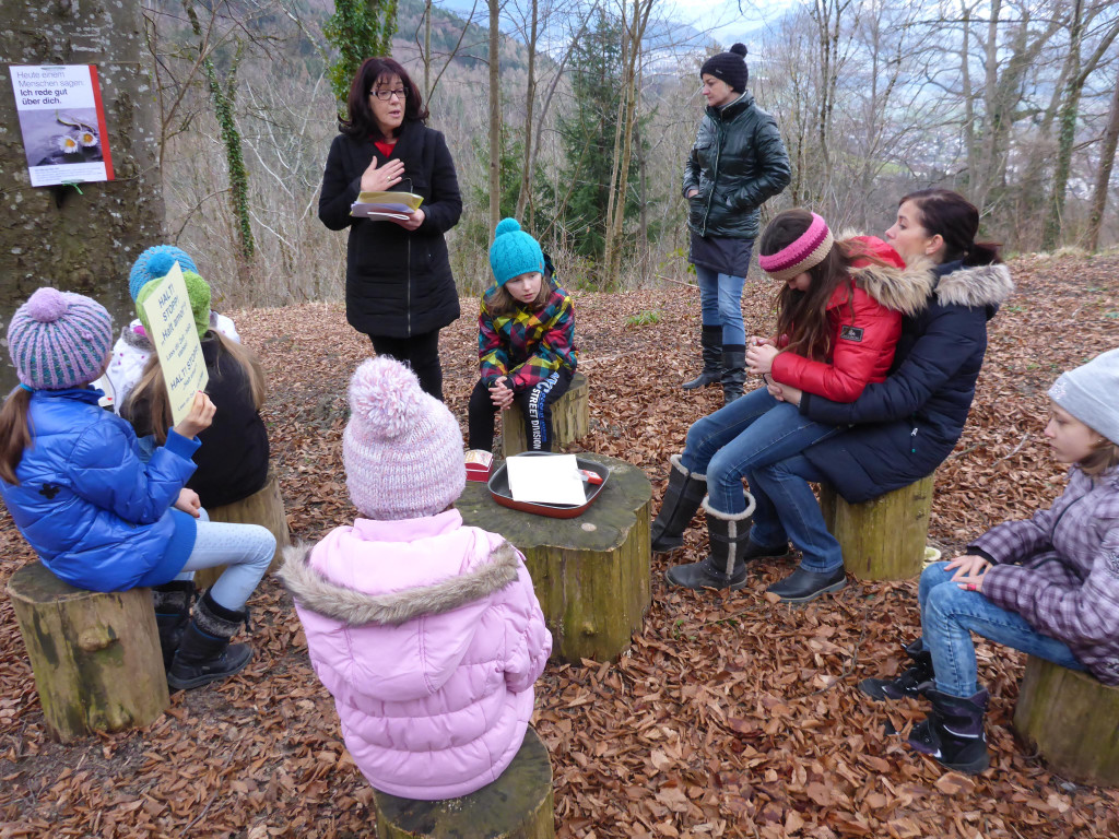 stunde des kreuzes 2016 _8_-titelbild.JPG