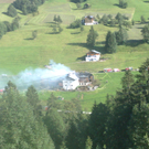 Stallgebäude in Sonntag durch Brand zerstört