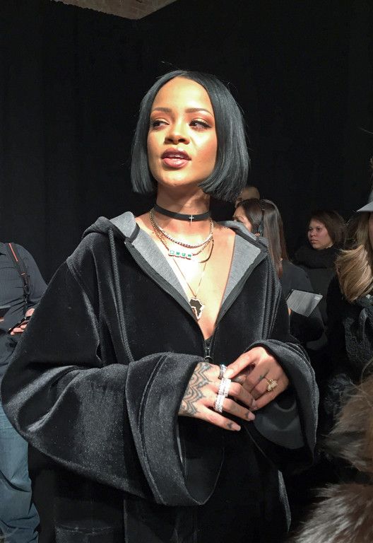 Winter_2016_-_FENTY_PUMA_by_Rihanna.jpg