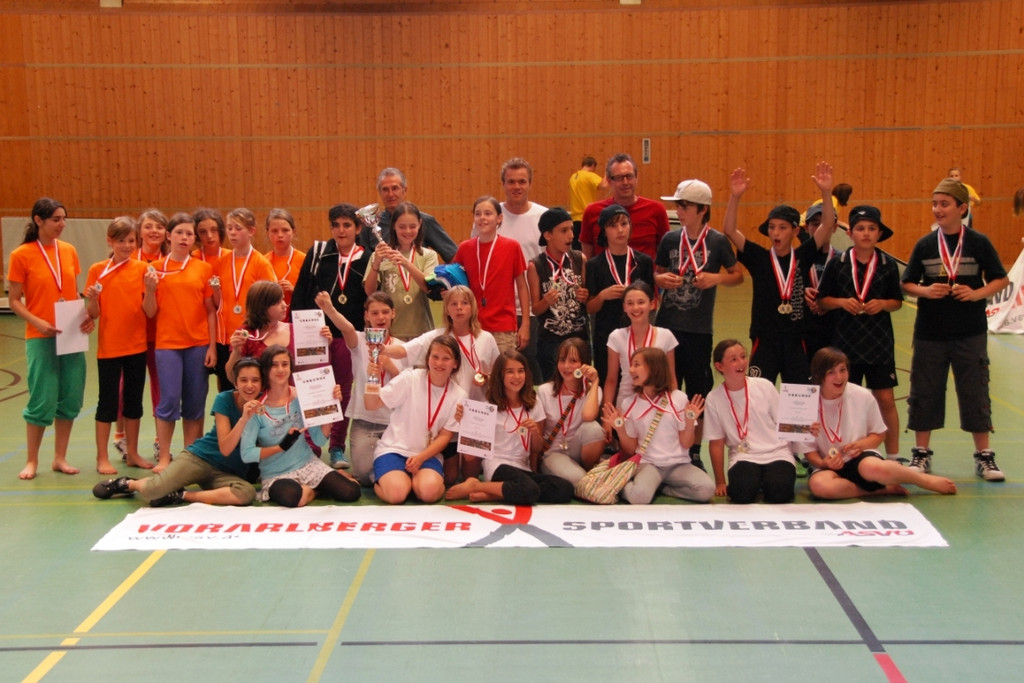 V__lkerball2010_Siegerteams_100612_1_JPG-1276435837