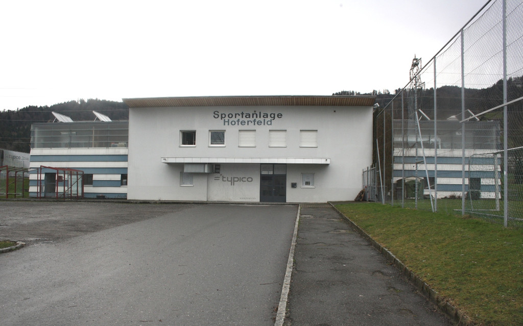 Sportheim Hoferfeld Sanierung UMKLEIDE 2016 _13_.JPG