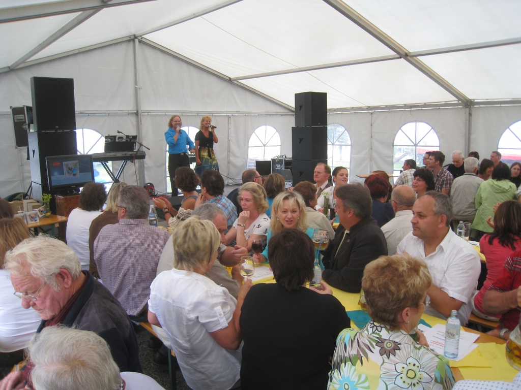 Sabrina und Dietmar CD Praesentation Lochau _25__jpg-1276451086