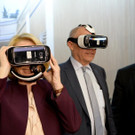 Abgeordnete mit 3D-Brille