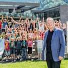 2015 G__tzis Energielehrlinge mit Bgm Christian Loacker 2 .jpg