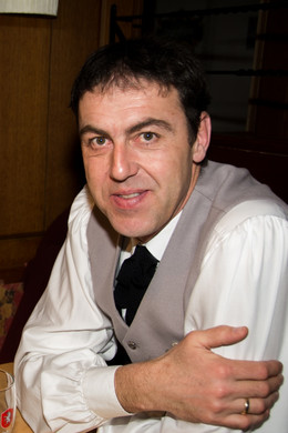 ERN_0170 _683x1024_.jpg