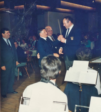 1986 T__G W_ Mark.jpg