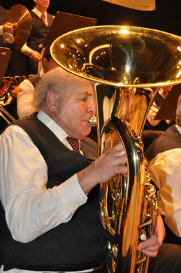 2010 4 _680x1024_ _1_.jpg