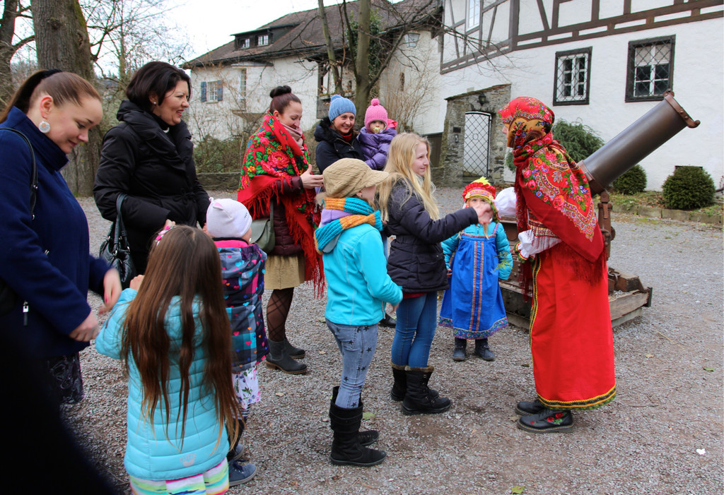 KOE_Schattenburg Masleniza Fest 6.jpg