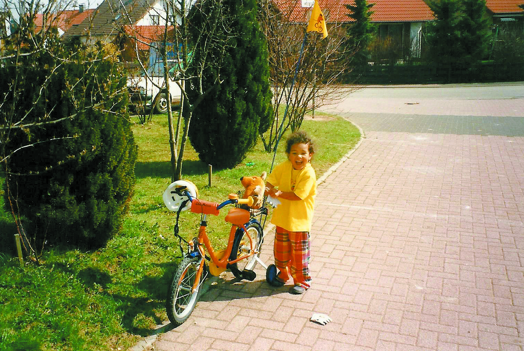 Jasmin 2.jpg