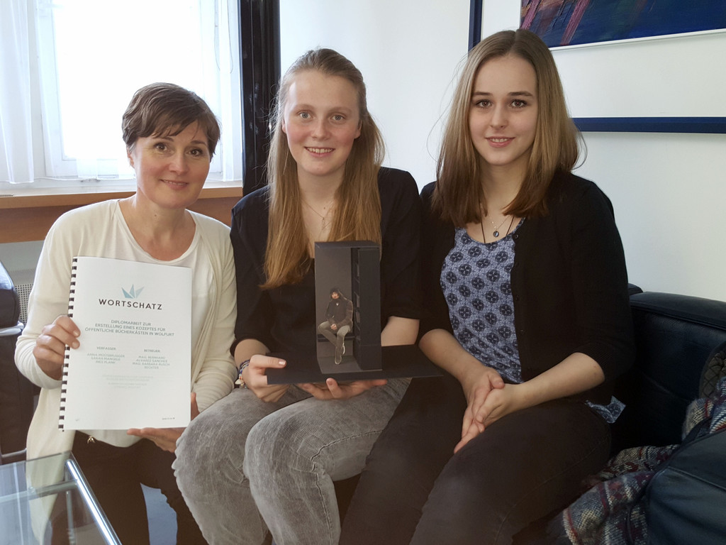 Angelika_Anna_Sarah02___hapf.jpg