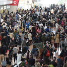 Tausende Passagiere sitzen an Japans Flughäfen fest