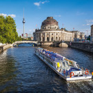 Berlin_Stadtkernfahrt_shutterstock_224425129 09-19-31-186.jpg
