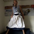 ad46e2652bd9-Jule_Handy_122.jpg