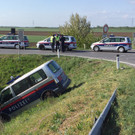 Unfall mit Polizeiauto auf der A4