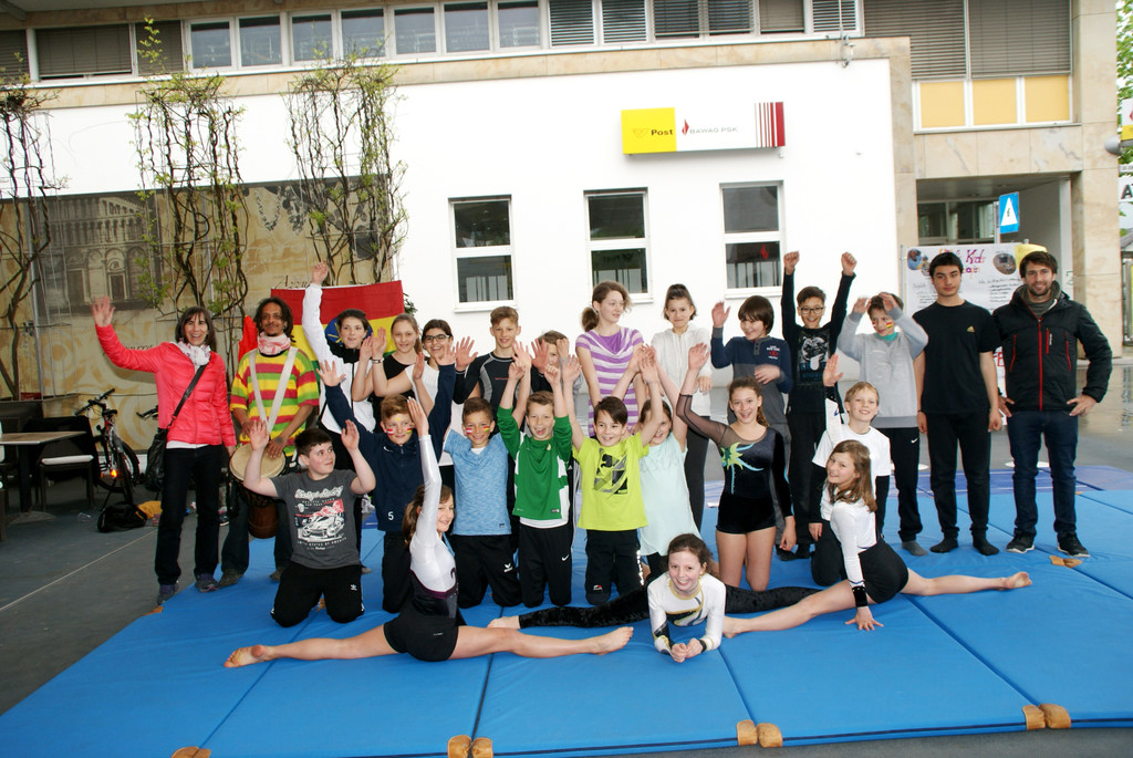 Ein starkes Akrobatikteam.JPG