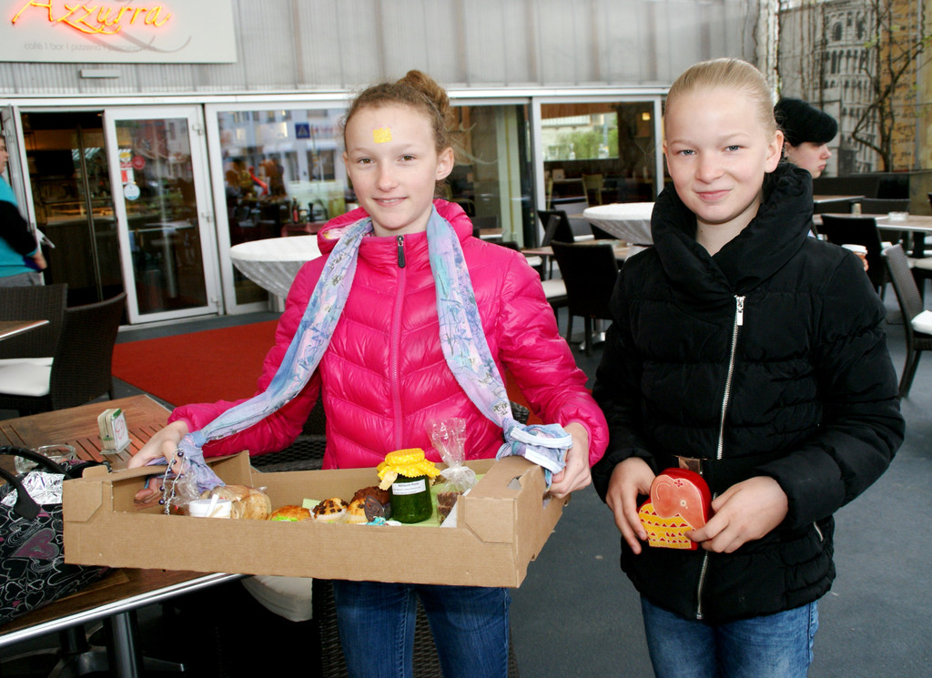 v_li_ Michal_ Vivienne.JPG