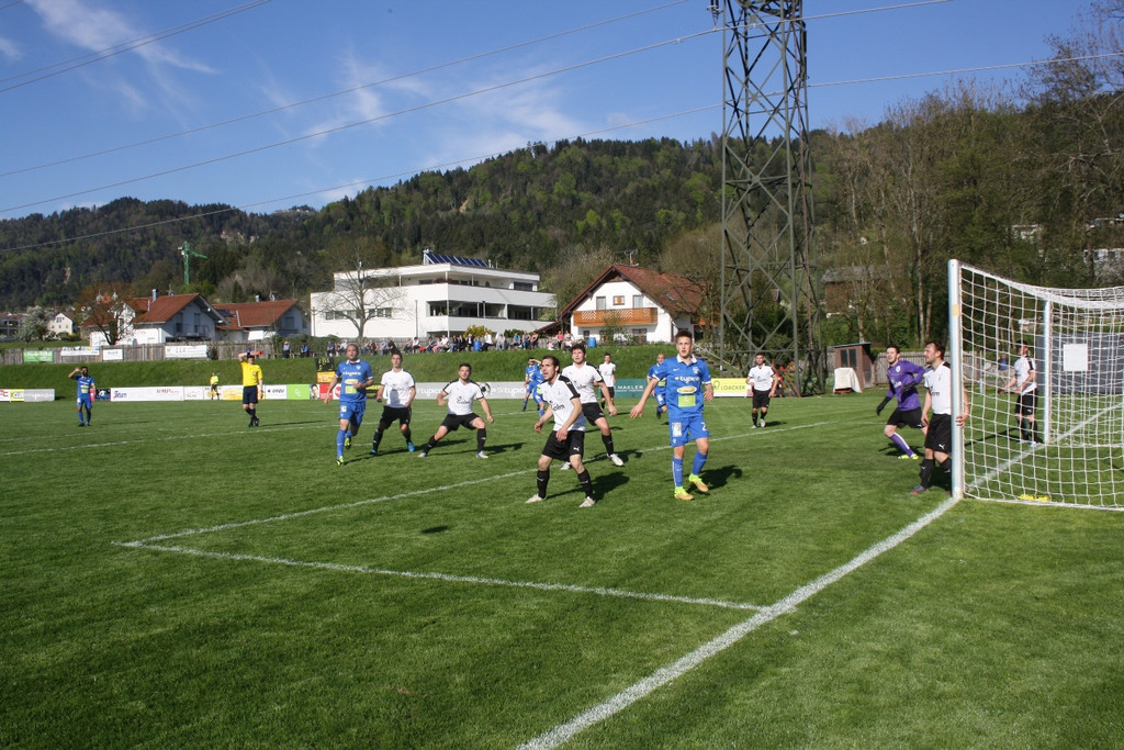 Fu__ball SV Typico Lochau KM Spiel SCHRUNS 16-04-2016 _13_.JPG