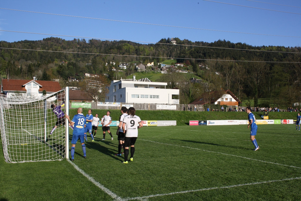 Fu__ball SV Typico Lochau KM Spiel SCHRUNS 16-04-2016 _22_.JPG