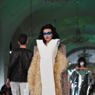 Show Angewandte 10 - modenschau 2010 - orangerie schoenbrunn wien - florian wieser _129_.jpg