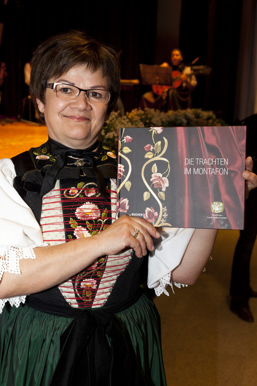 06_Trachtenbuch Montafon _c_ Diemtar Mathis.JPG