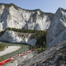 Rheinschlucht_GlacierExpress__c_Rh___tischeBahn.jpg