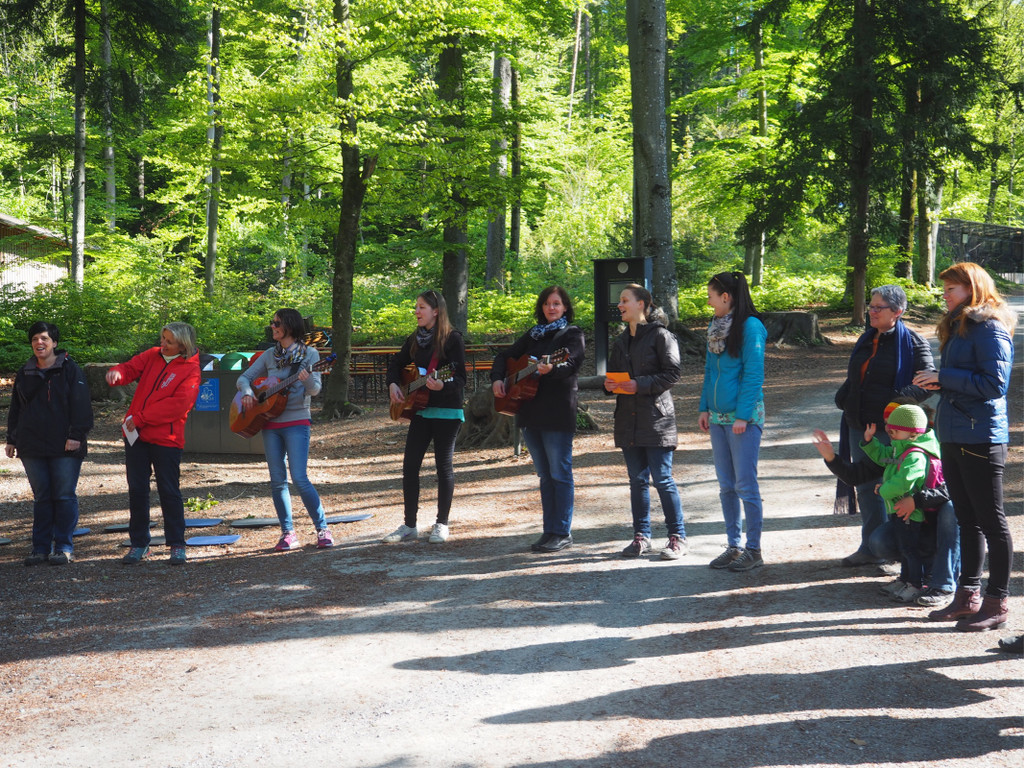 KOE_Wildpark Spende Kindi Oberau 4.jpg