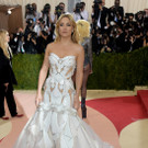 2016_Metropolitan_Museum_of_Art_Costume_Institute_Benefit_Gala_9.jpg