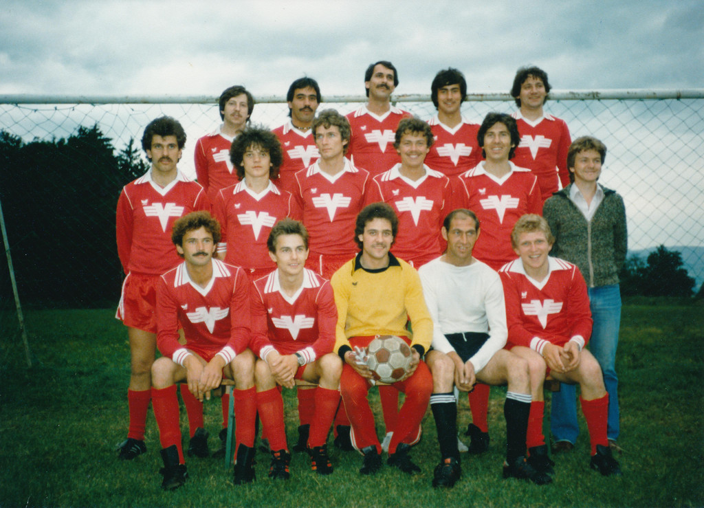 1_ Mannschaft 1979_80.jpg