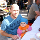 Adrian mit Siri _9 Mte__.JPG