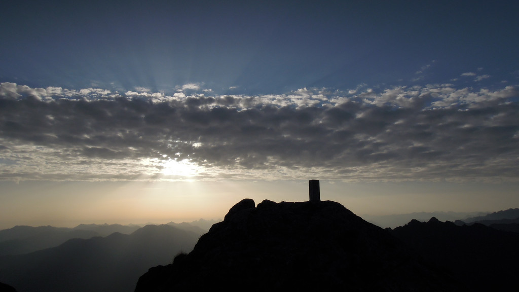 Drei Schwestern 05_ Juli 2015 _ 2074.JPG
