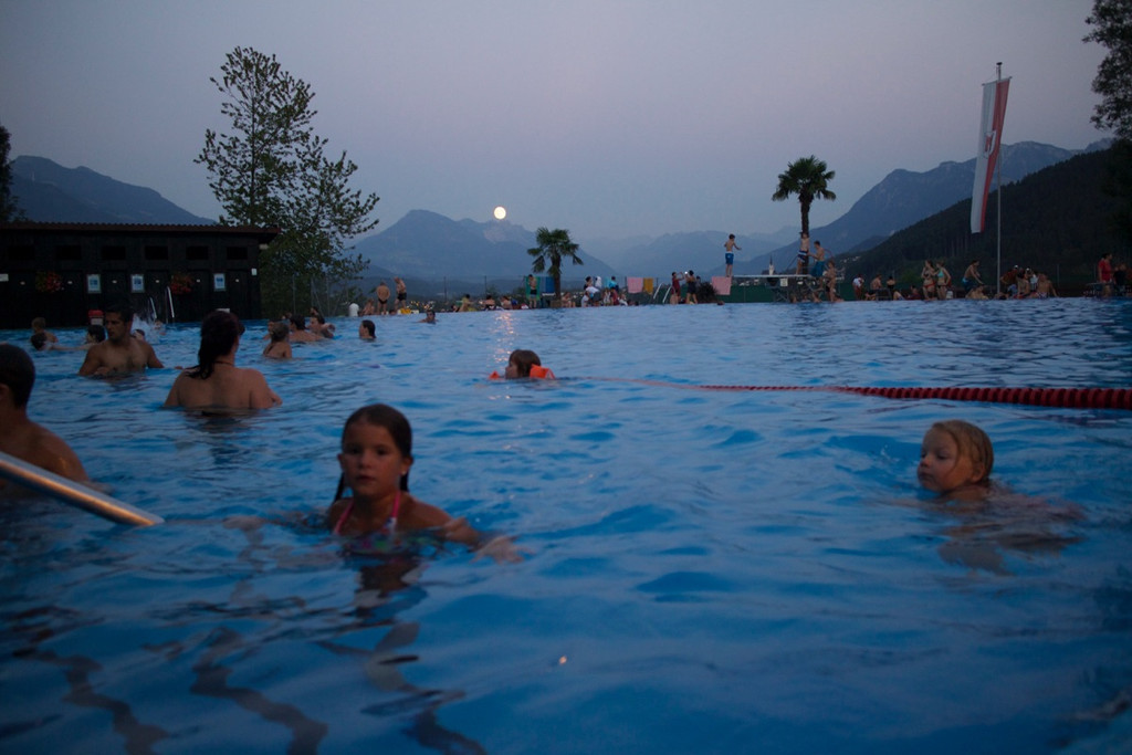 BK_Felsenau Vollmondschwimmen 10.jpg