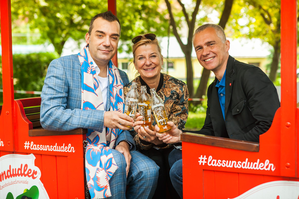 Almdudler Liliputbahn_03.jpg