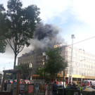 Groß-Brand des Queens Club-Hauses am Gürtel