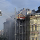 Dachbrand am Zimmermannplatz in Wien-Alsergrund: APA-Fotos