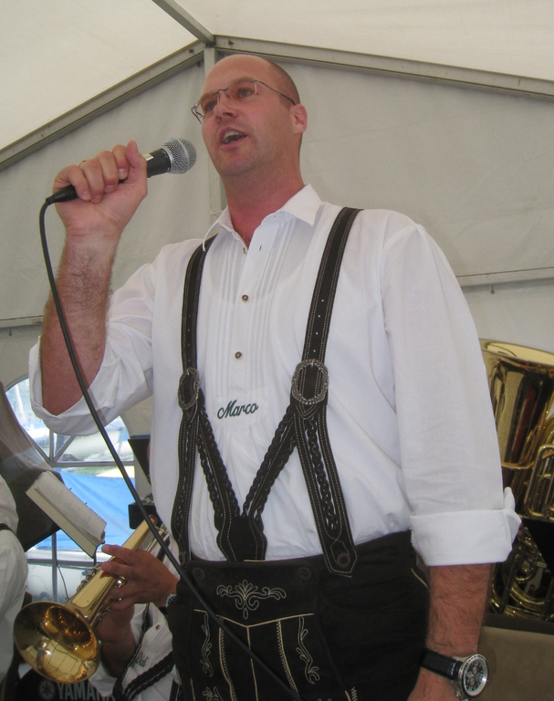 Lochauer Bierblosn in Aktion 2010 _1__jpg-1277026206