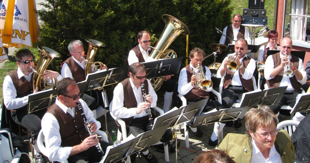 Lochauer Bierblosn in Aktion 2010 _9__jpg-1277026308