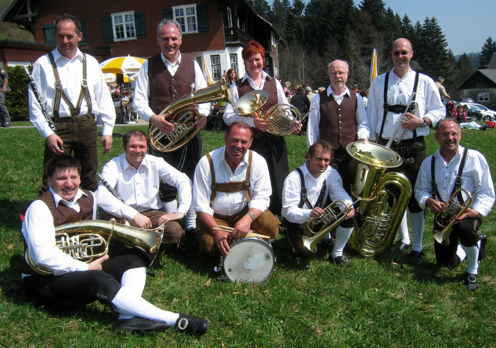 Lochauer Bierblosn in Aktion 2010 _11__jpg-1277026348