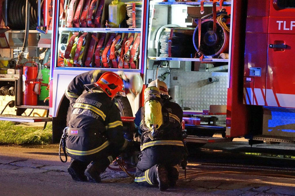 ED01062016_Wohnhausbrand_Wiener Neustadt _6_.jpg