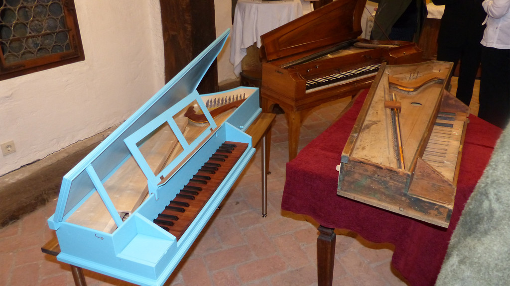 KOE_Hammerklavier Schattenburg 5.jpg