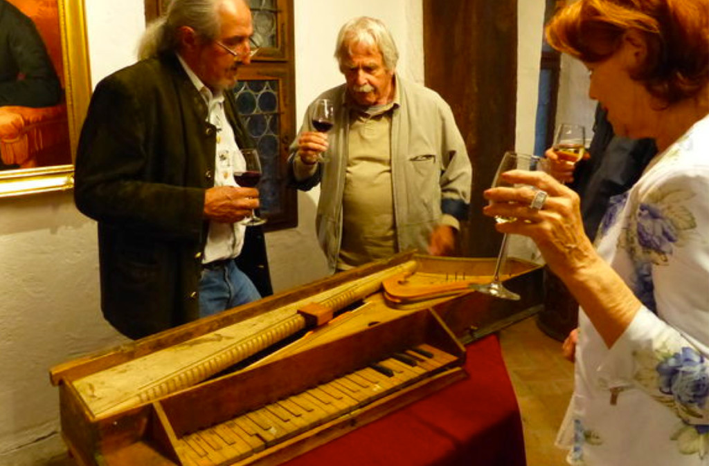 KOE_Hammerklavier Schattenburg 15.jpg