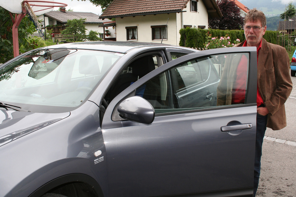 Auto Herbertgreussing_jpg-1277062400
