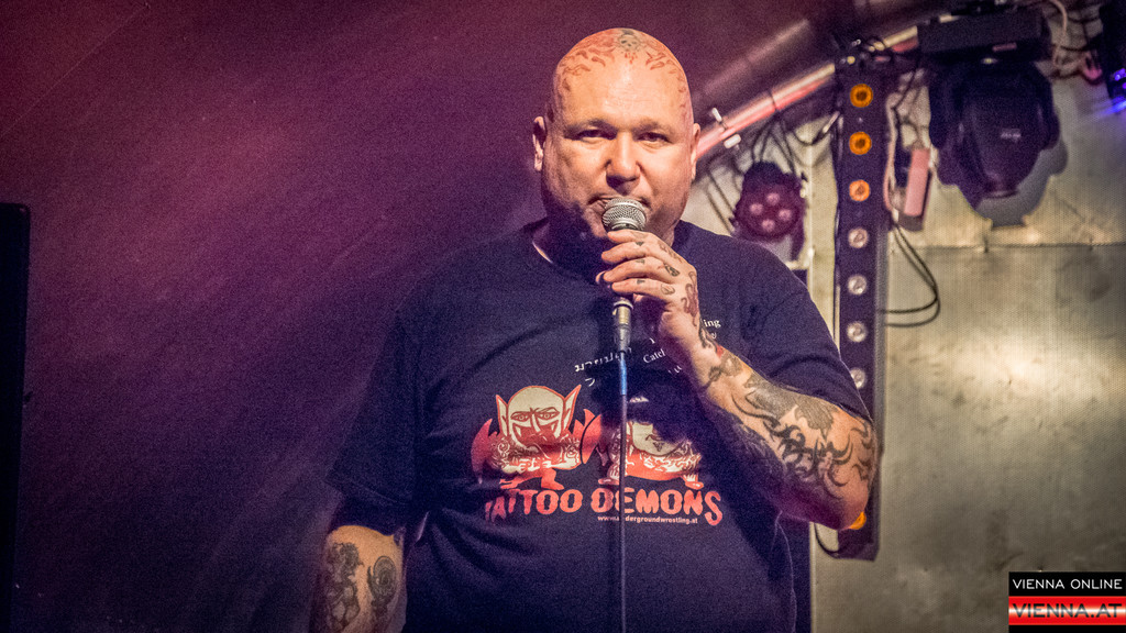 Underground-Wrestling - 05_06_2016.jpg