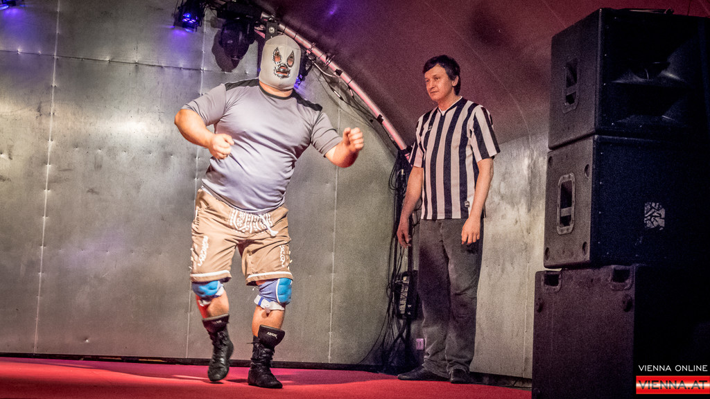 Underground-Wrestling - 05_06_2016-3.jpg