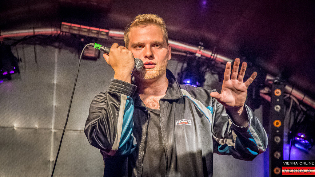 Underground-Wrestling - 05_06_2016-5.jpg