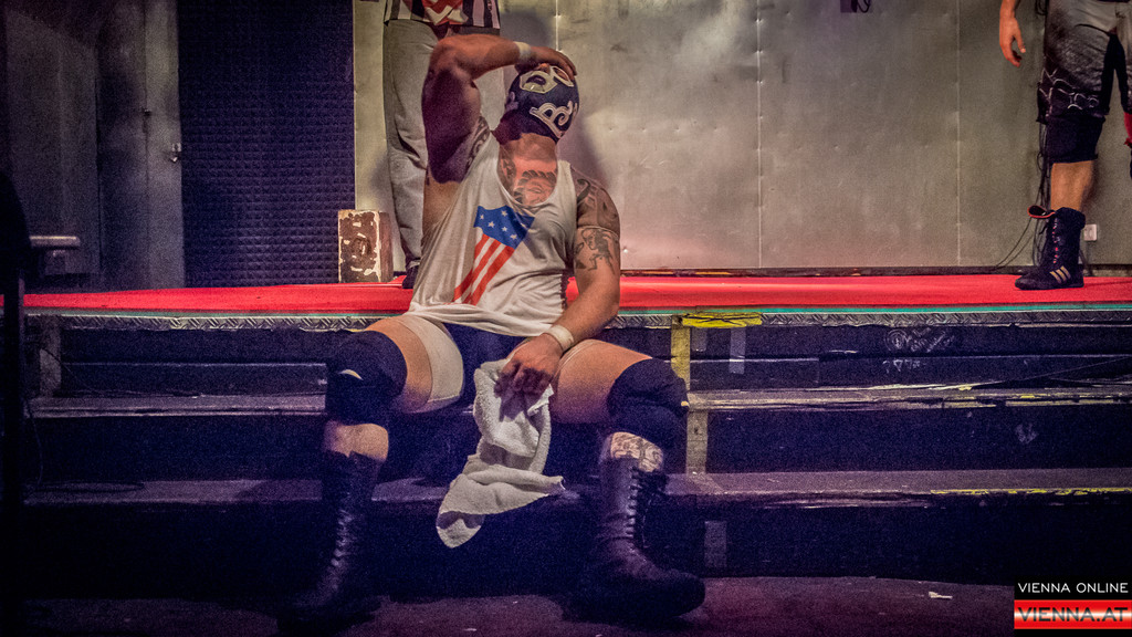 Underground-Wrestling - 05_06_2016-48.jpg
