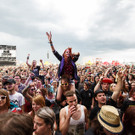 besucher essen buehne - Nova Rock 2016 - florian wieser - 002.jpg