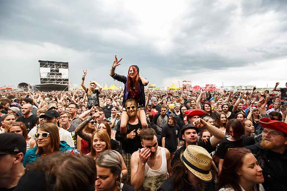 besucher essen buehne - Nova Rock 2016 - florian wieser - 003.jpg