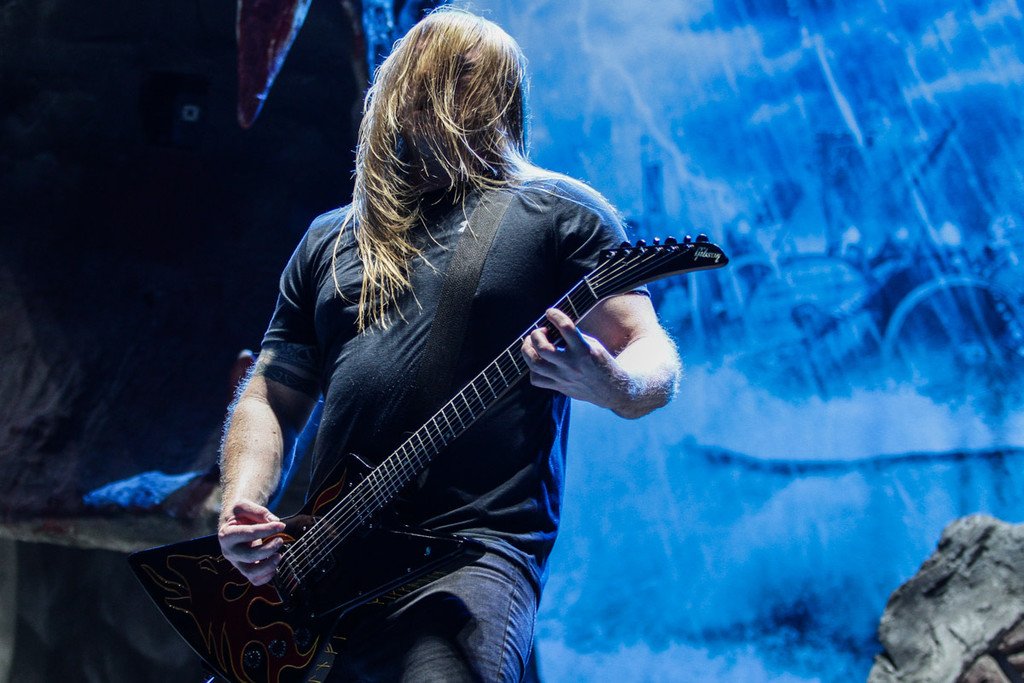 davidbitzan-nova-tag1-amonamarth-14.jpg